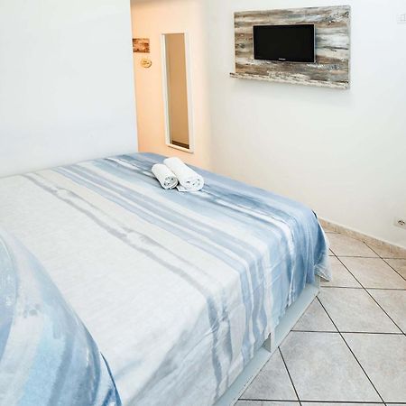Taormina Beach House Маццео Экстерьер фото